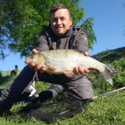 PRO MATCH METHOD MIX 2kg -Visserij Benodigdheden Winkel Captura pro match method mix 11 min