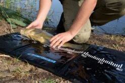 Cresta RULERMATT -Visserij Benodigdheden Winkel Cresta Rulermat Onthaakmat 6402 312 2 min