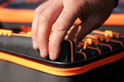 Guru FUSION 400 SMALL -Visserij Benodigdheden Winkel Guru Fusion 400 Small GLG01 2 min