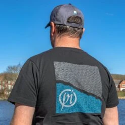 Preston BLACK T-SHIRT - 7 Opties -Visserij Benodigdheden Winkel Preston p0200344 50 black t shirt kleding 3 min