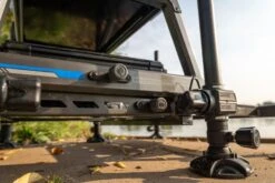 Preston INCEPTION STATION - GRAPHITE EDITION -Visserij Benodigdheden Winkel Preston Inception Graphite Edition Zitkist P0120017 7 min