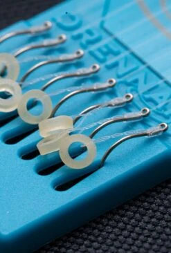 Drennan CARP BANDITS BARBLESS HOOKLENGTHS 6" - 15cm -Visserij Benodigdheden Winkel drennan Carp Bandits hooklengths barbless onderlijnen 2 min