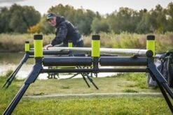 Matrix COMPACT POLE ROLLERS -Visserij Benodigdheden Winkel matrix compact double pole roller afsteekroller 3 min