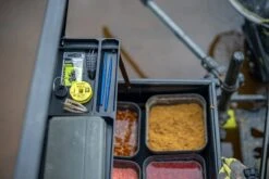 Matrix PRO FEEDER TRAY -Visserij Benodigdheden Winkel matrix pro feeder tray main aastafel gba057 6 min